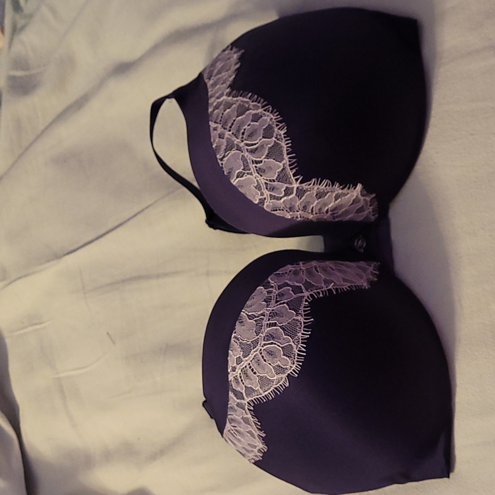 Victoria secret push up bra 36DD